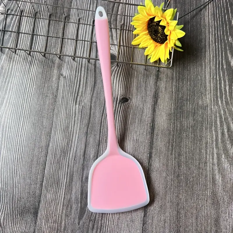 1pc heat resistant semi transparent silicone spatula with extended and handle suitable for non stick pans dishwasher safe kitchen cooking tool for stir frying eggs and fish Product details 5