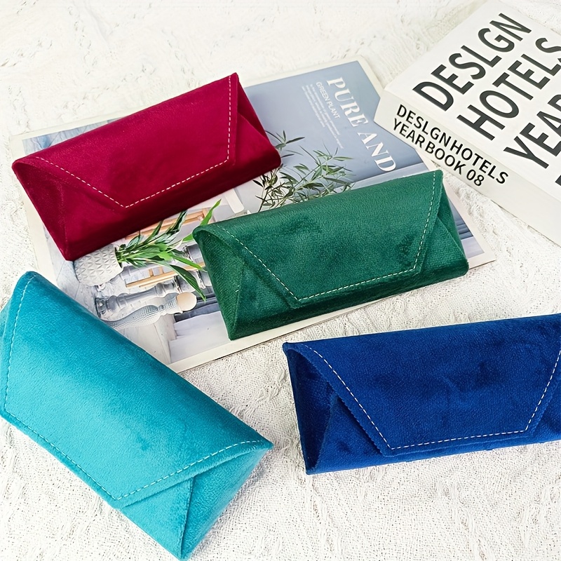 Large Capacity Magnetic Glasses Storage Box