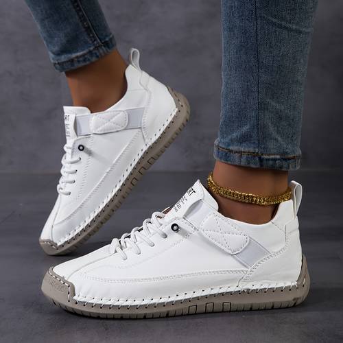 trendy and fashionable hand sewn womens sneakers gym cross training and yoga shoes for women non slip soft soled womens skate shoes street dance shoes daily road running casual shoes stylish and versatile womens hiking shoes