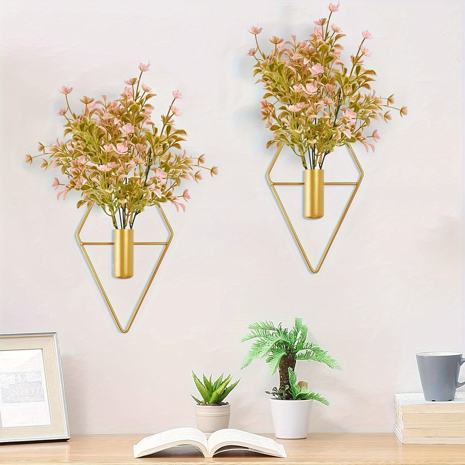 

2pcs Diamond Shaped Hanging Metal Hanging Vase Decoration Suitable For And
