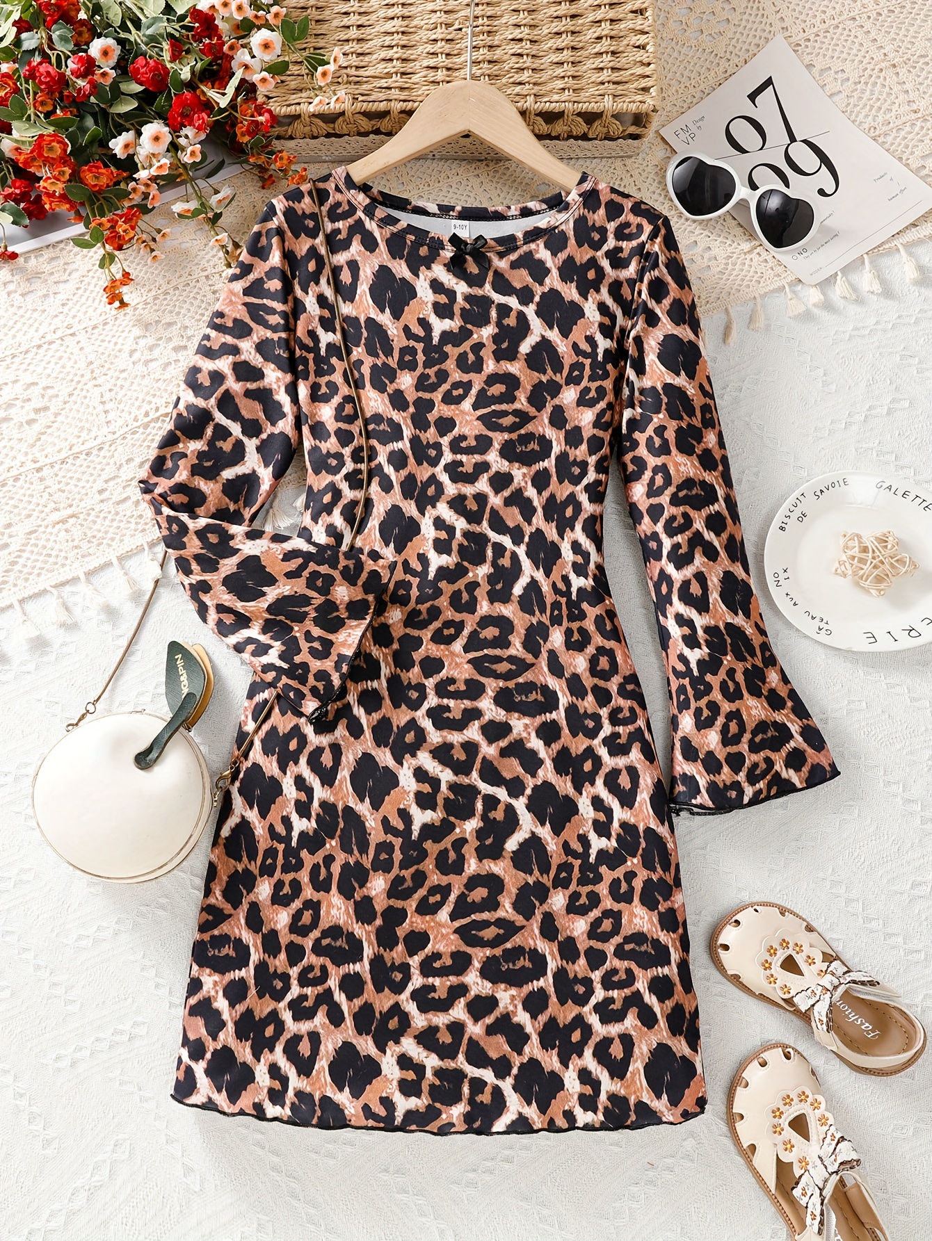 green emerald velvet dress Amazon.com: blibean Girls Long Sleeve Dress Tween Winter Tie Back Dresses  Teen Casual Wedding Guest Homecoming Holiday Clothes Little Kids Boho  Tiered Semi Formal Fancy Outfit Size 6-7 Years Old Cream: Clothing,