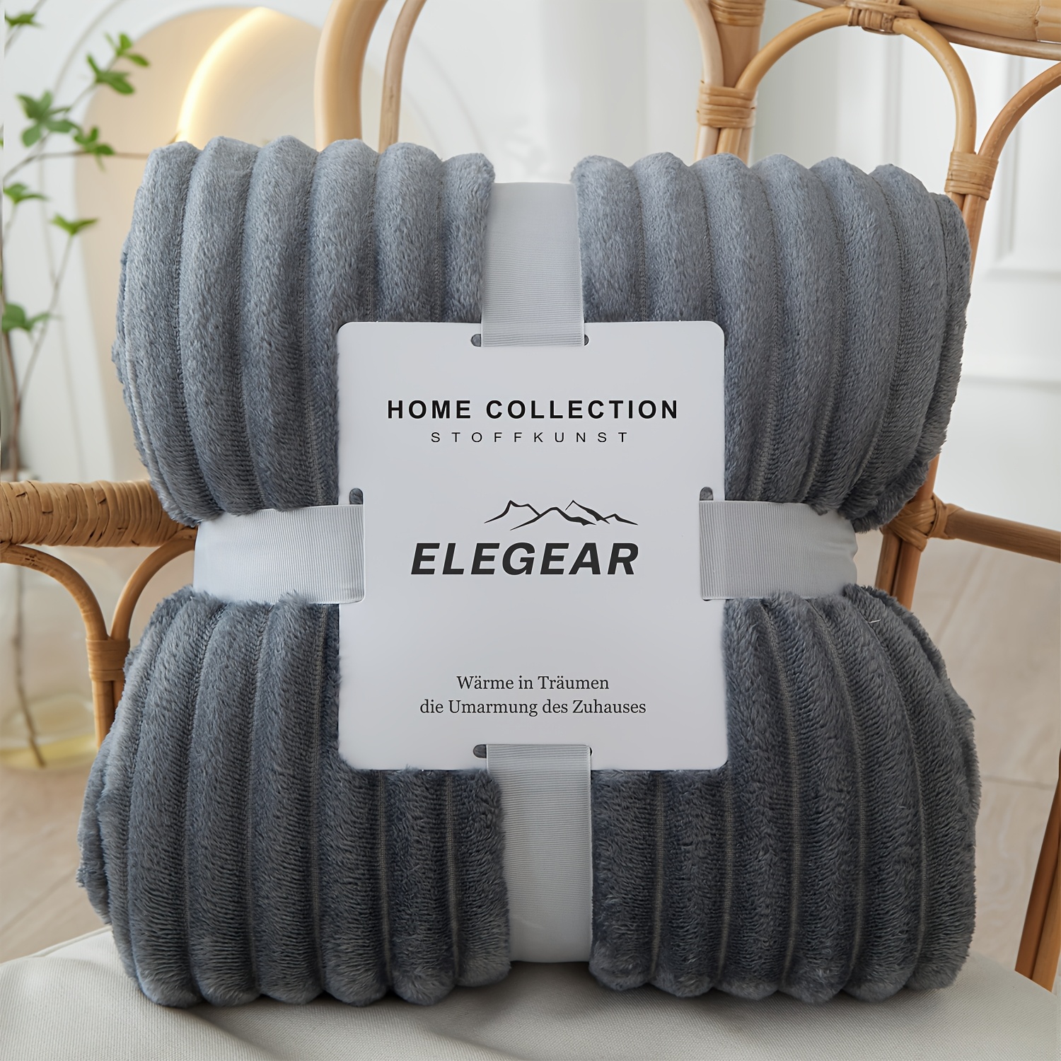 E-shop Elegear Weiche und Warme Flanelldecke Korallenfleece-Überwurfdecke für alle Jahreszeiten, Plüschdecke für Sofa, für Couch, Sofa, Büro, Bett,