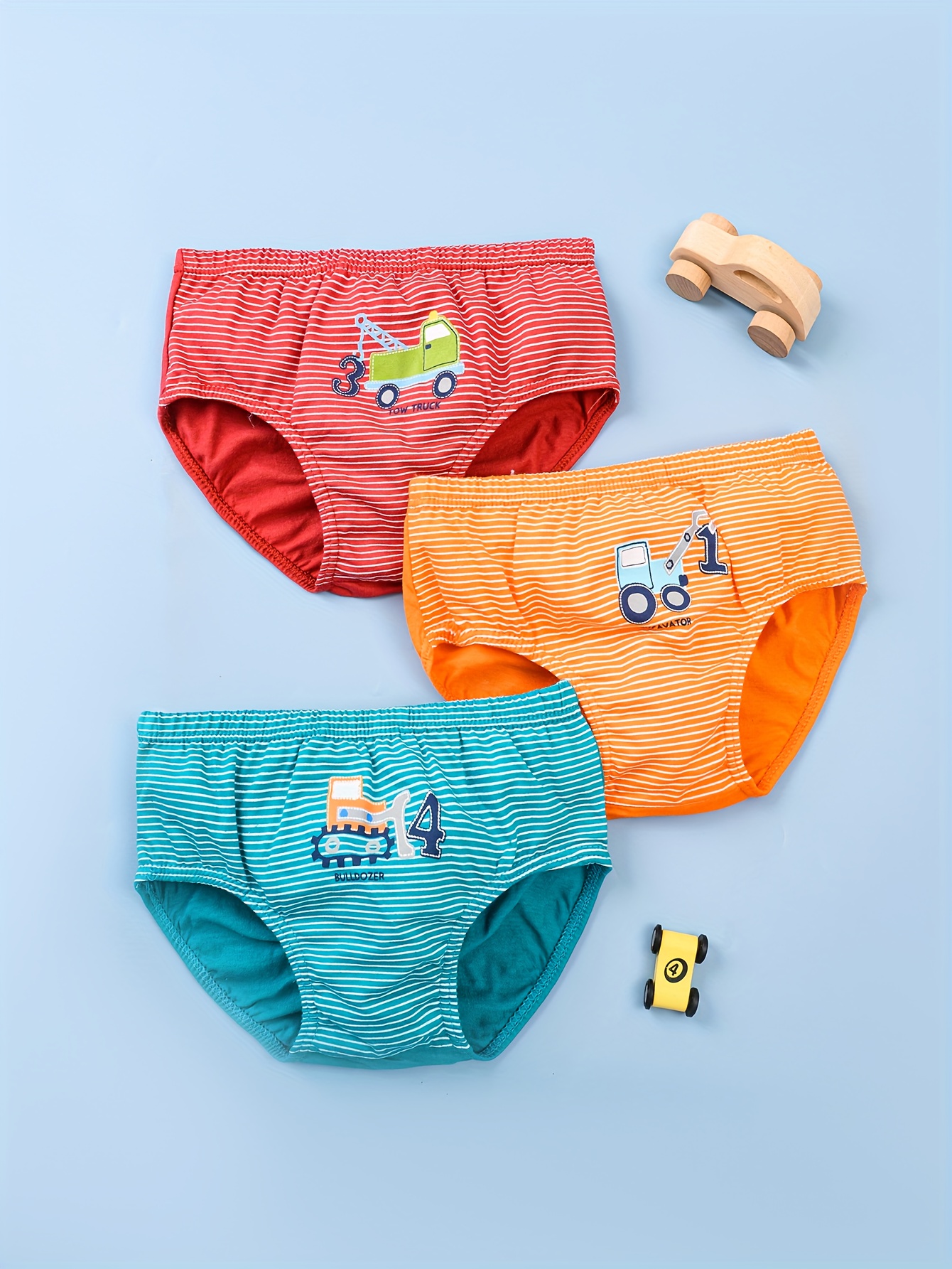 5pcs set of   childrens briefs cartoon print medium and large sizes for boys kids underwear childrens basics   cute underwear durable underwear soft material multipack underwear   school children   4