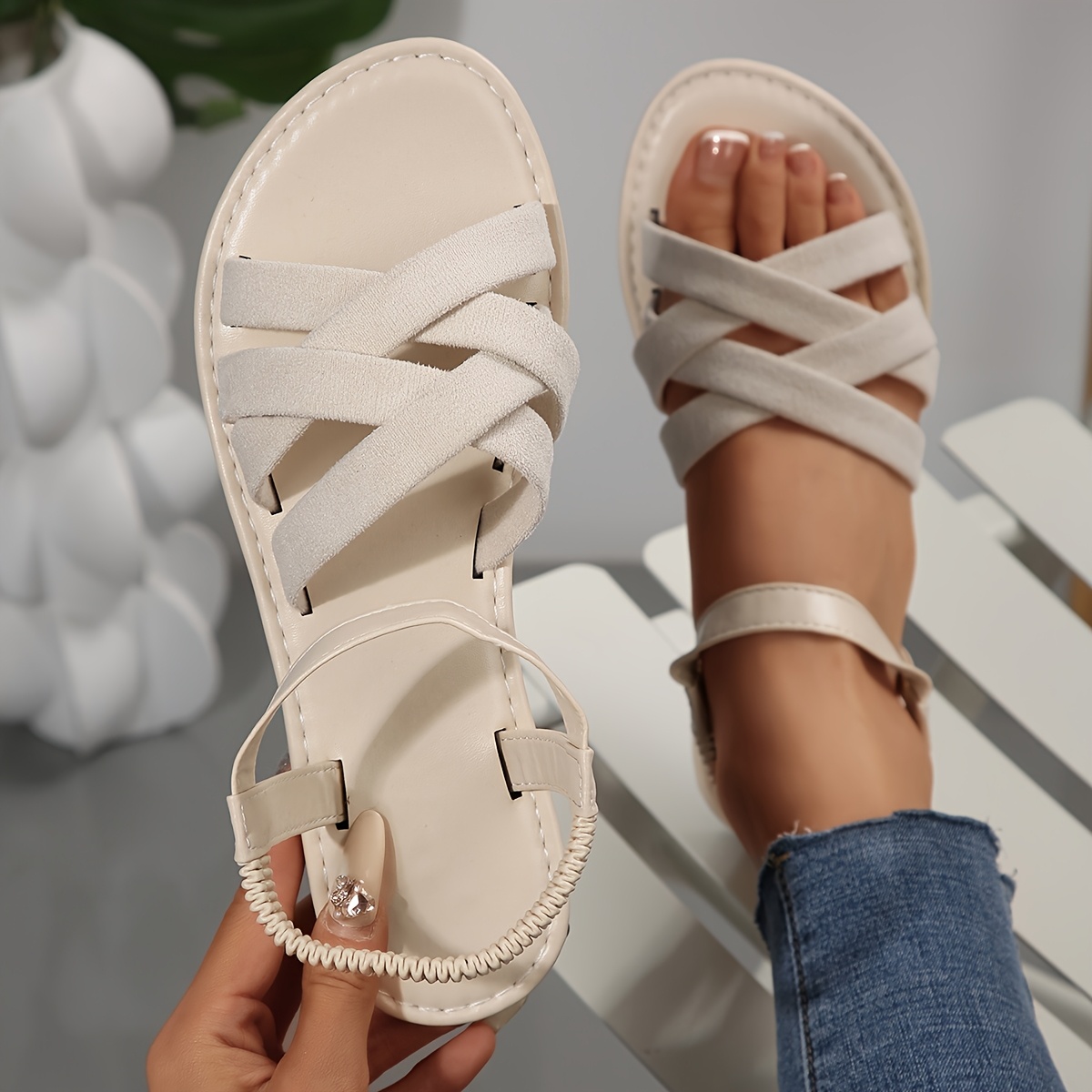 European And American New Large Size Women's Shoes Ladies Flat Sandals Beach Slippers Summer