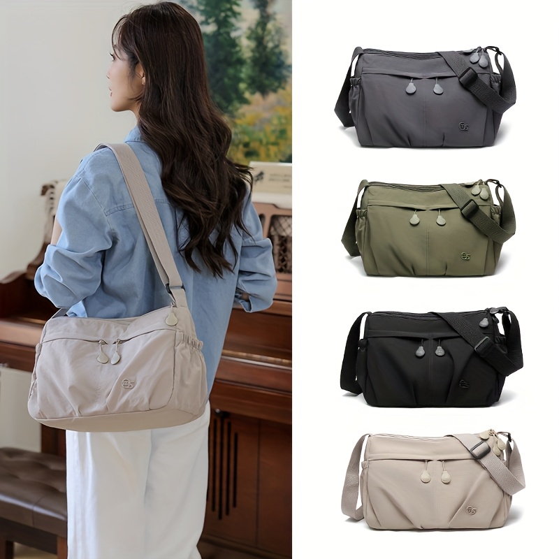極美品✦MP Embroidery Casual Messenger Bag 極美品✦MP Embroidery Casual Messenger Bag