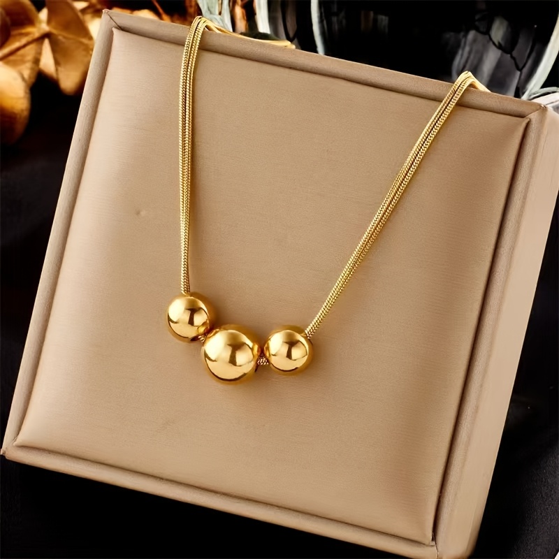 1 Stainless Steel Necklace With 3 Round Beads Of Different Sizes, Fashionable And High-end, For Women: retailer-supplied image