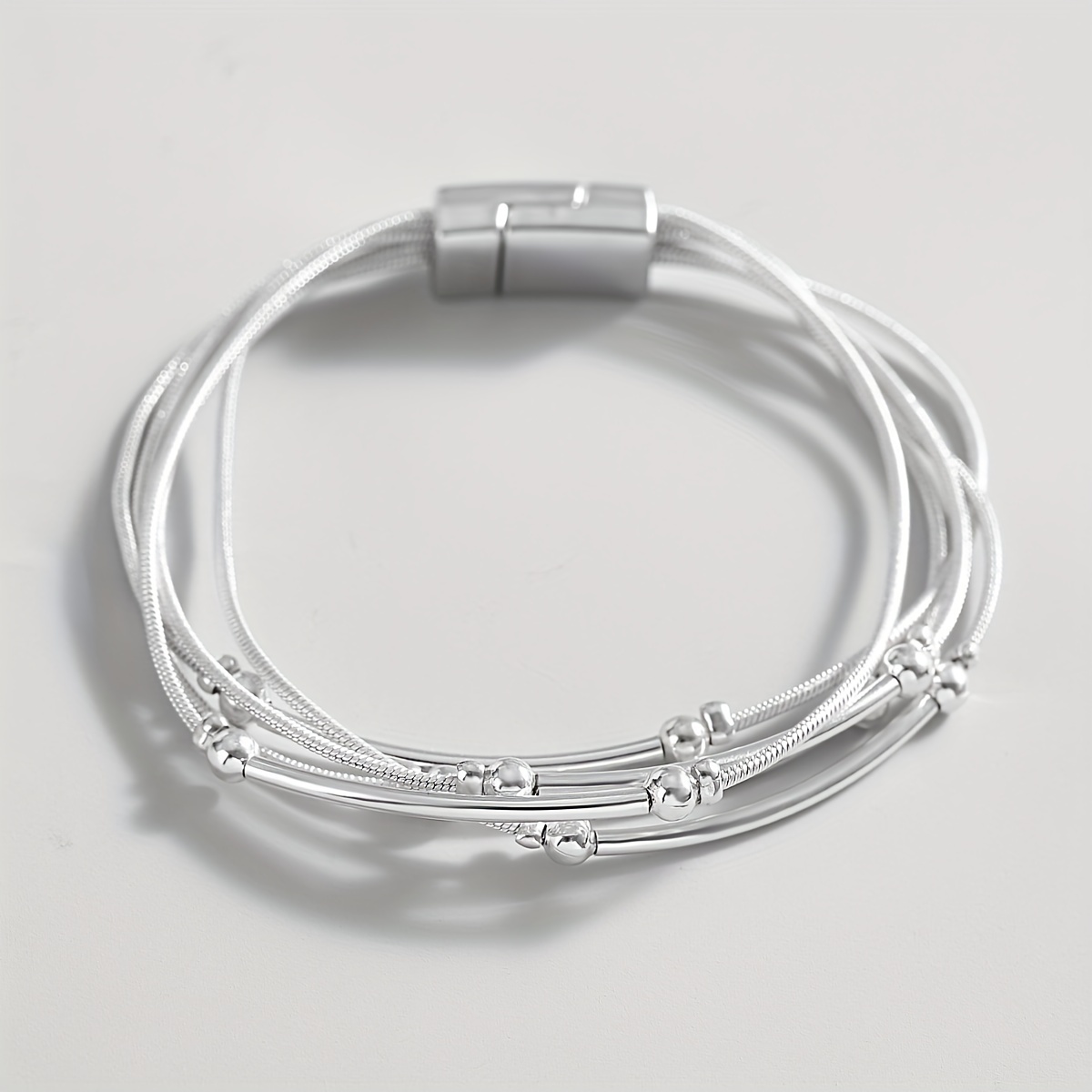 E-shop Zweifarbiges Rundperlen-Armband, Modisches Mehrschichtiges Silbernes Kettenarmband, Schmuckgeschenk, Party-Accessoire