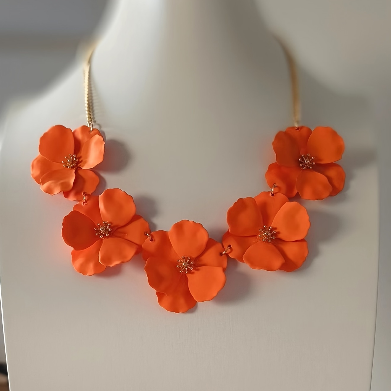 Image of 1pc Fashionable Versatile Elegant Sexy Multicolor Vintage Geometric Layered Flower Inlay Bohemian Style Enamel Craft Collarbone Necklace