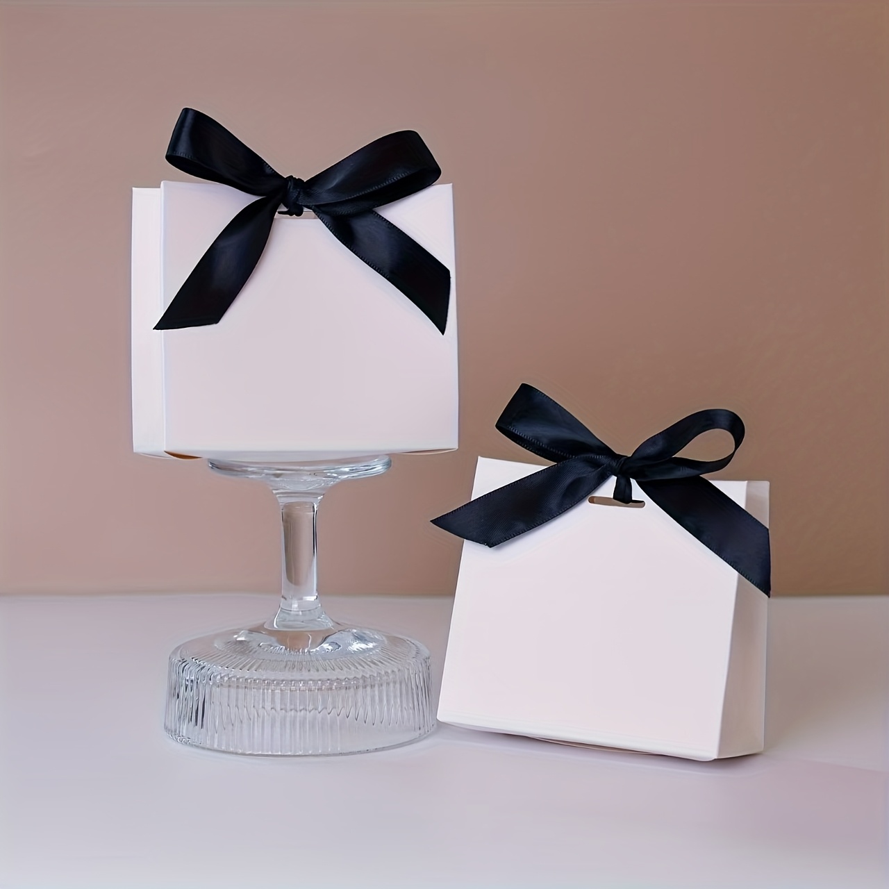 E-shop 50 Stück DIY Mini Geschenktüten-Set - Leere Hochzeitsgeschenkbox - Geburtstagsfeier Verpackung mit Band - Papier - Hochzeitsgeschenkbox -
