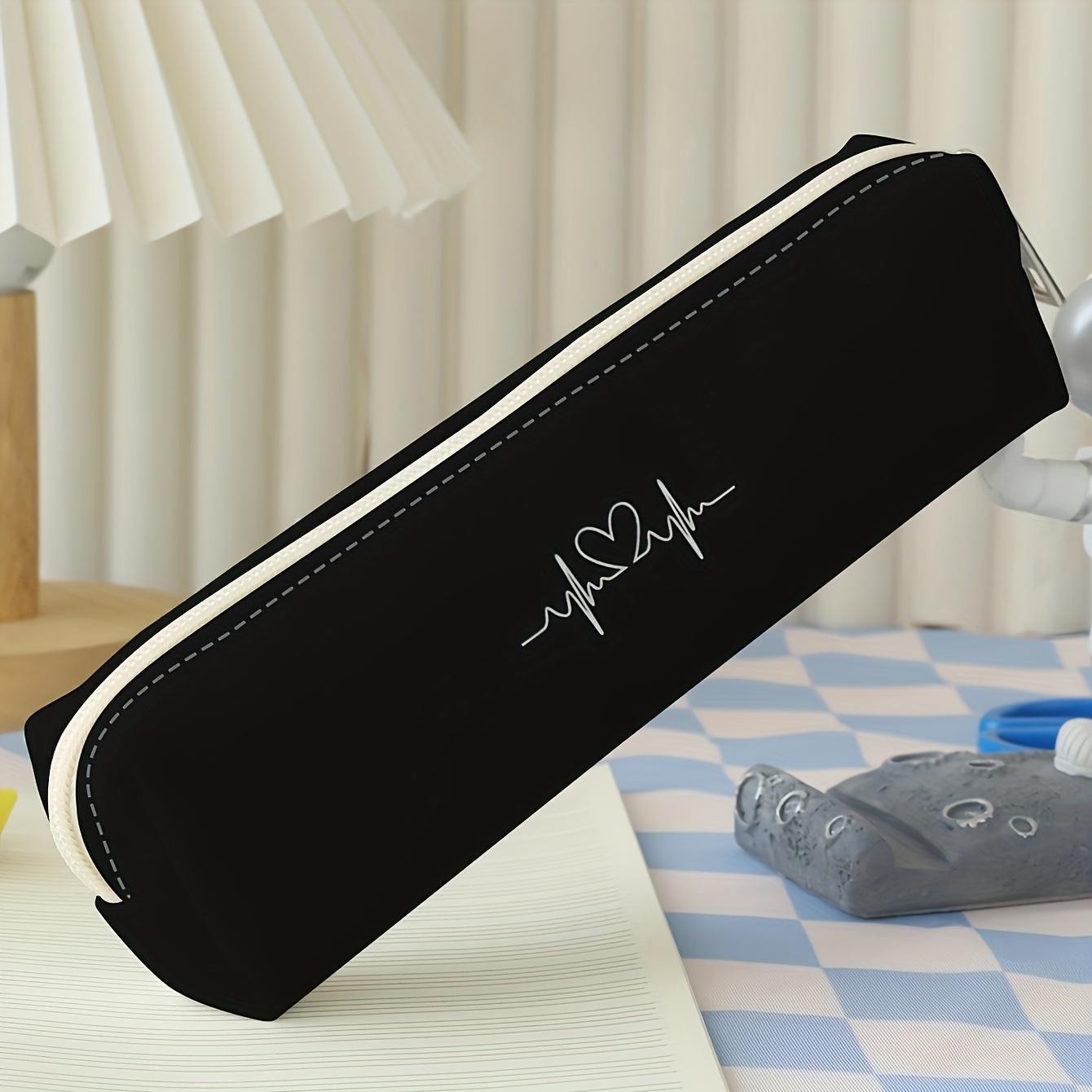 TEMU 1pc Large-capacity Stationery Storage Bag | Heart-shaped Line Pattern, Fashionable Design