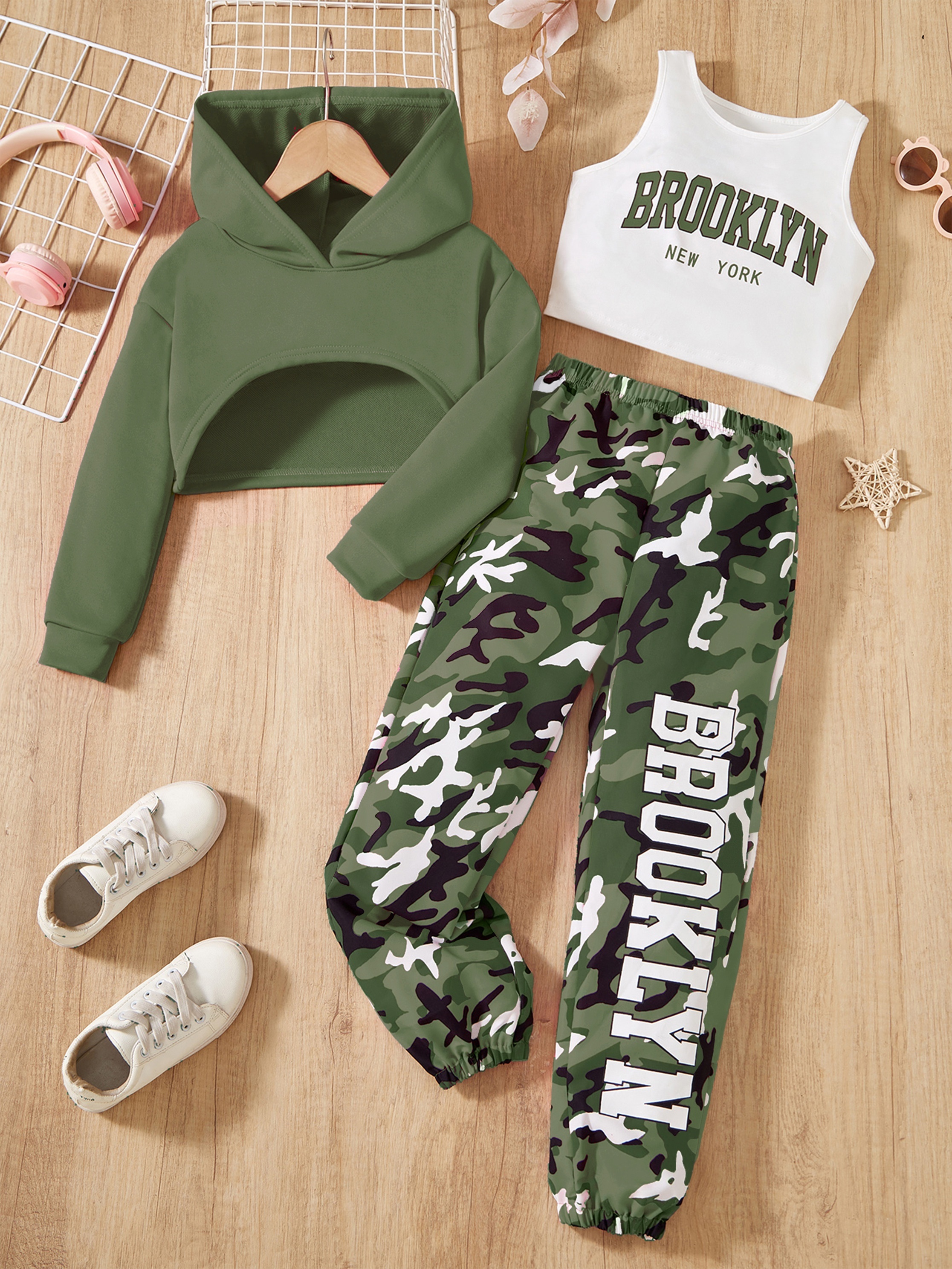 3pcs Girls' Oversized Hooded Crop Top Camo Lettering Joggers Set with  Matching White Crop Top Green/Black Camo Pants -Inspired Outfit,  Machine