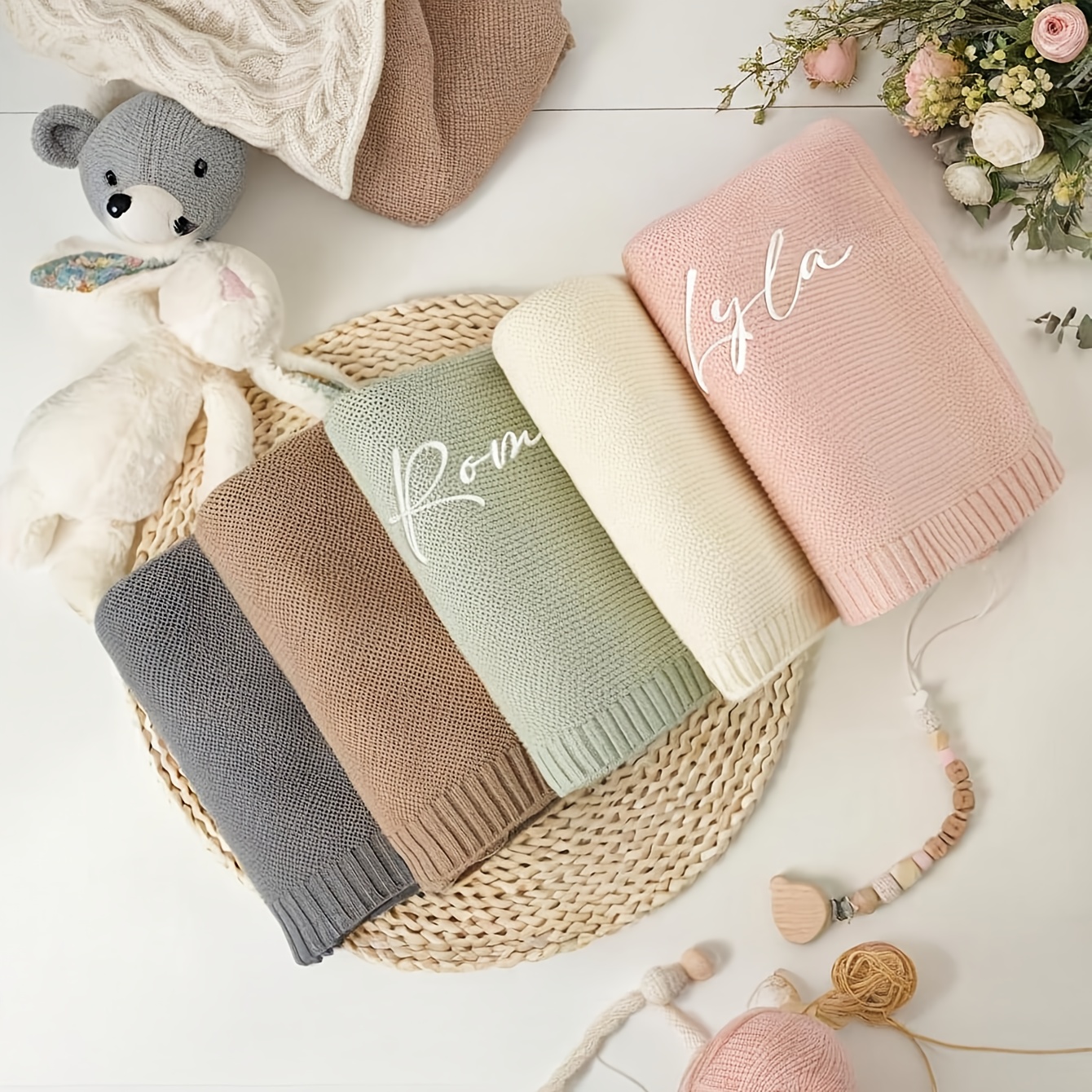Embroidered Nap Blanket, Versatile All-Season Blanket