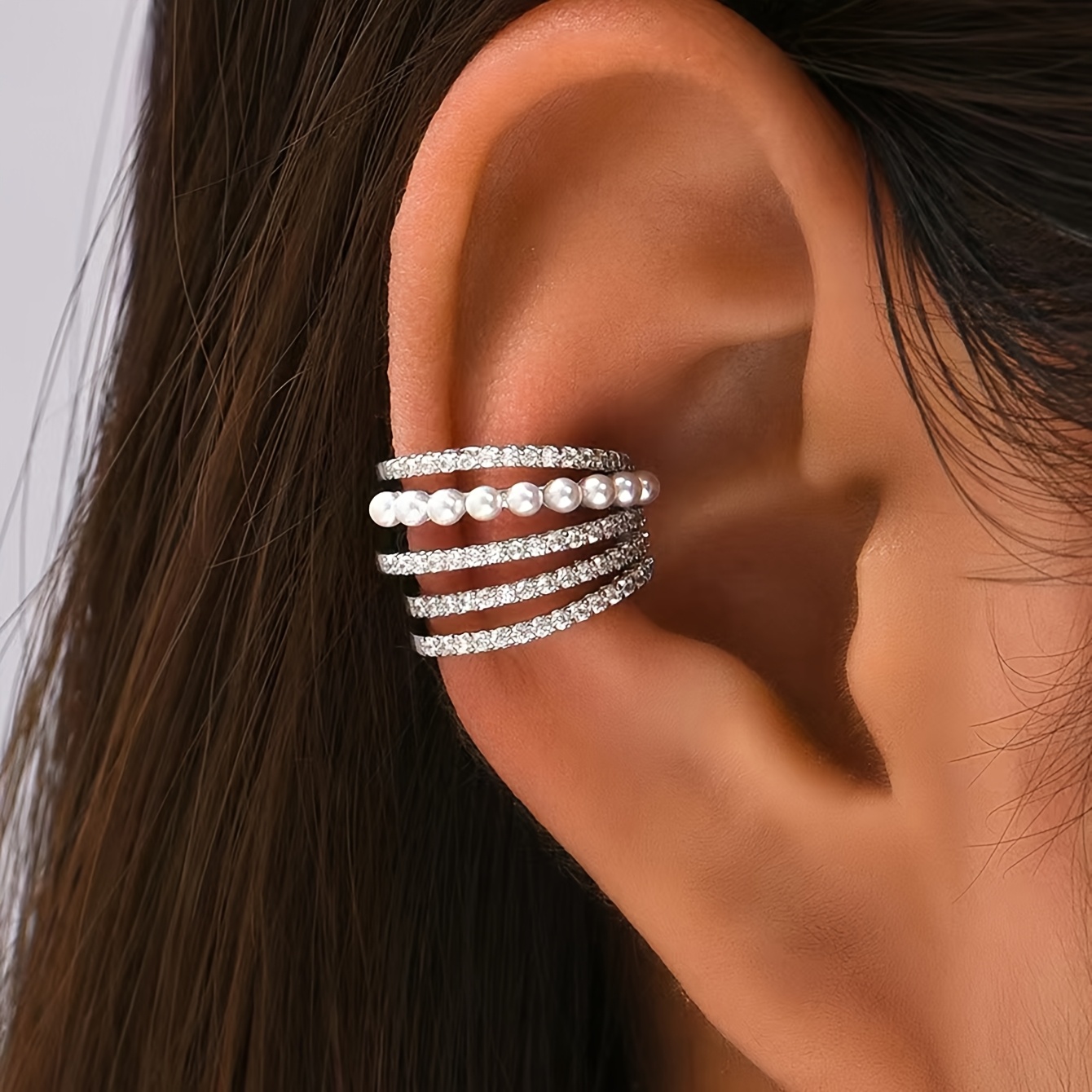 TEMU 1pc, Exquisite And Fashionable Hoop Ear Cuff, Niche Design With A Light Luxury Style Earring Ear Clasp