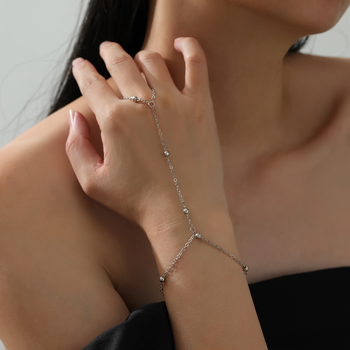 European And Jewelry Trade Ethnic Style Copper Bead Finger Chain Bracelet Beach Chain Easy Bead Chain Finger Chain Bracelet Ring Integrated Hand Jewelry