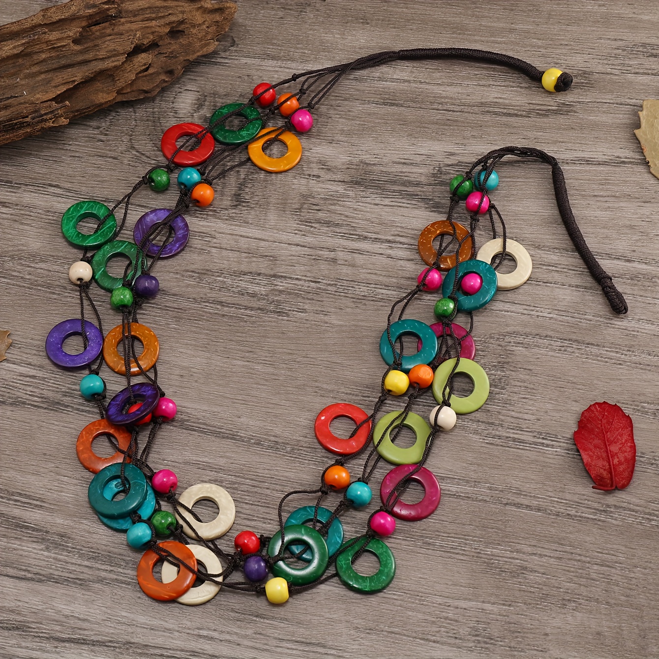 E-shop Handgewebte Böhmische Kokosnuss Holz Halskette Damen Ethnische Stil Langer Mehrschichtiger Bunter Kreis Mode Accessoire