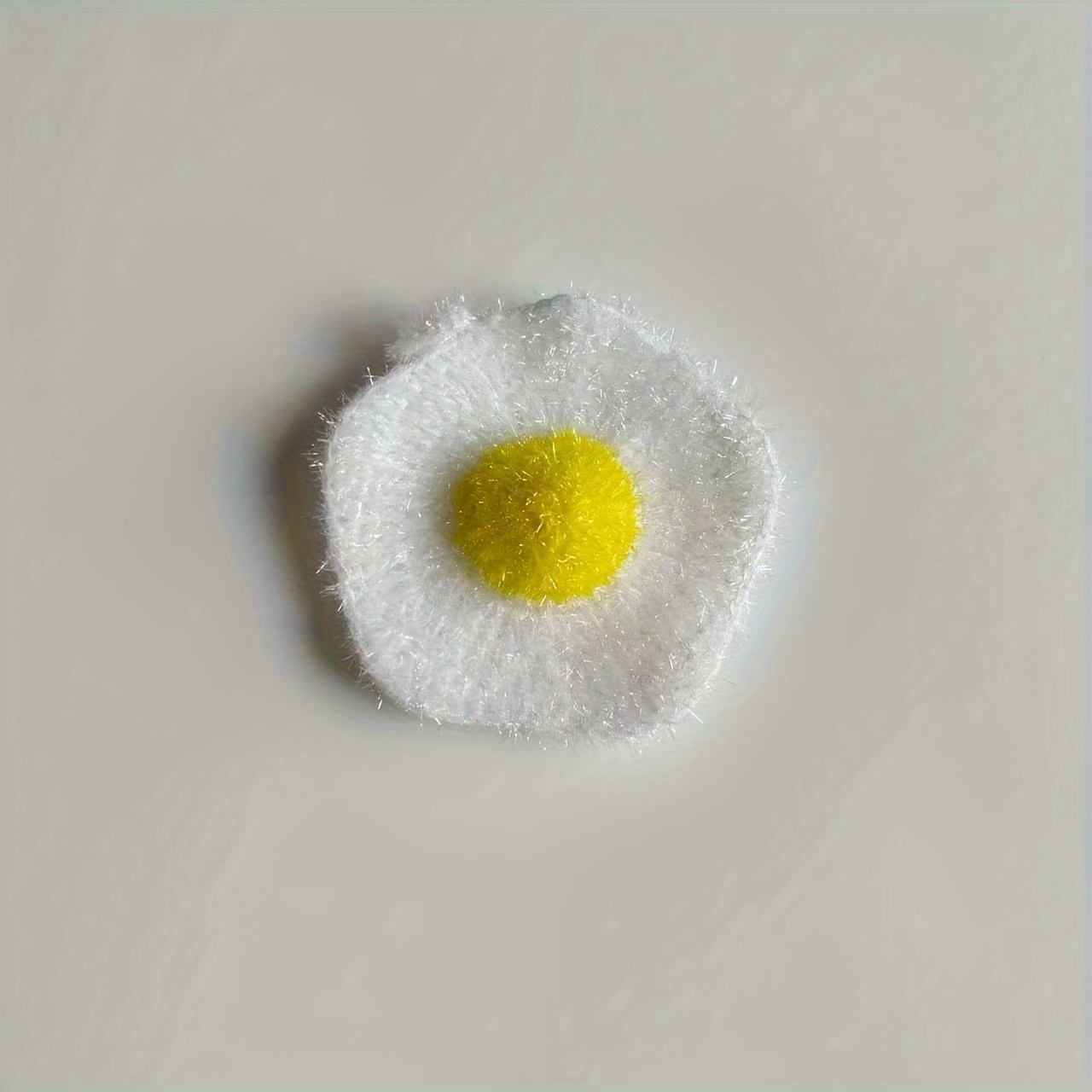 Manufacturer Wholesale Egg-shaped Acrylic Cleaning Cloth, Scouring Pad, Hand-knitted Dishwashing Cloth, Kitchen Supplies, Cleaning Tools, Christmas Gift