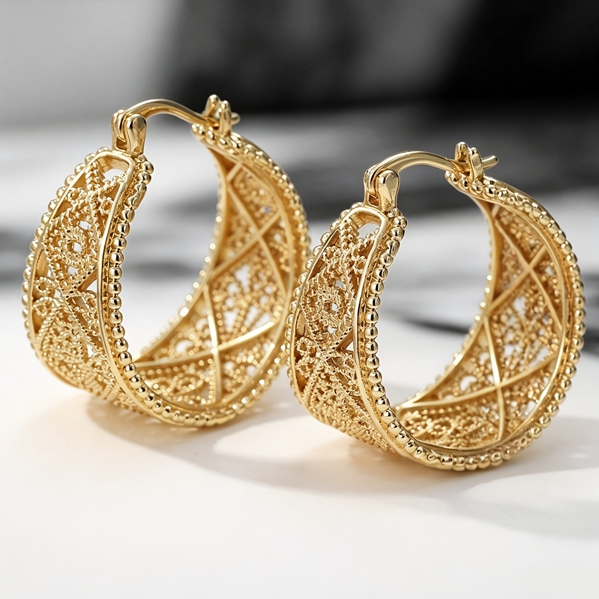 Vintage Hollowed Curl Design Wide Copper Circle Earrings