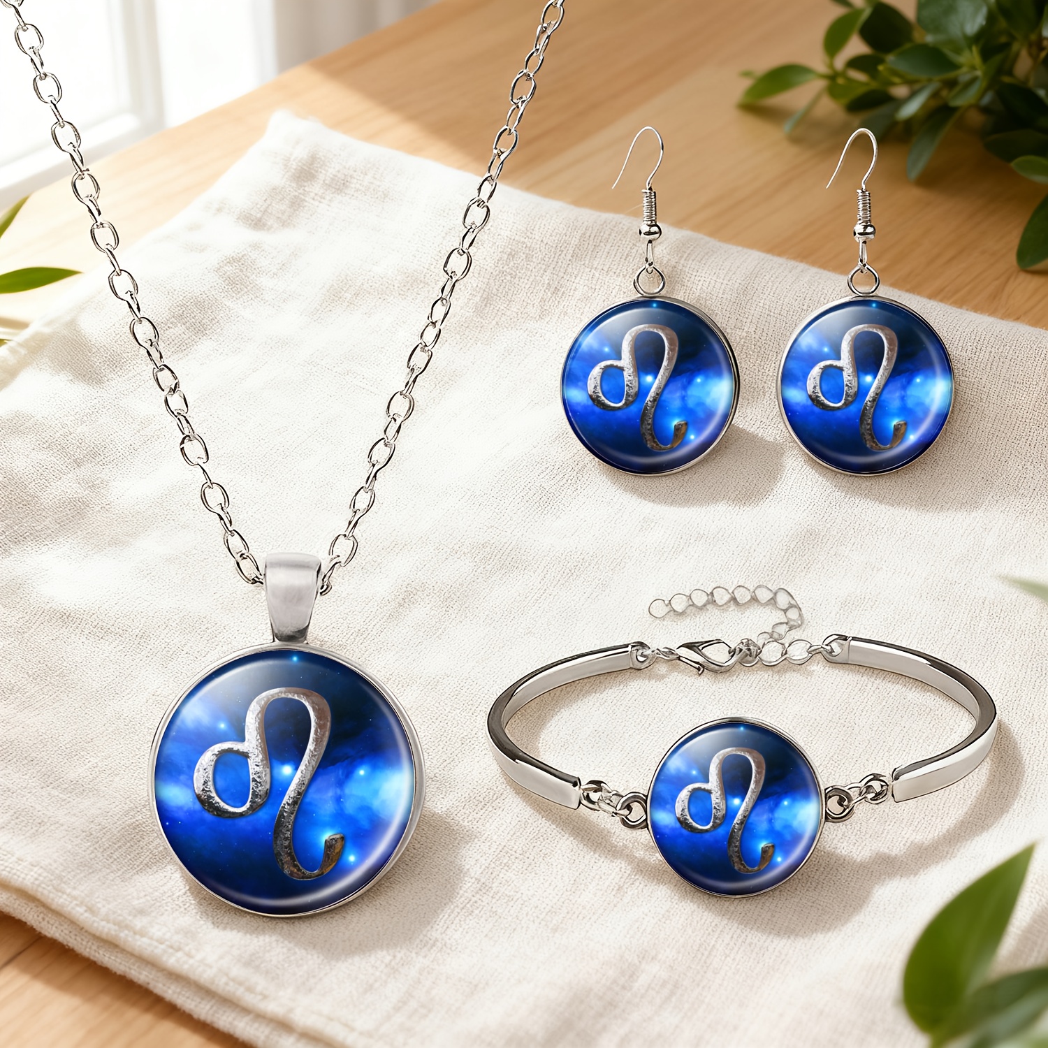 4pcs White Jewelry Set, Necklace, Bracelet, Stud Earrings