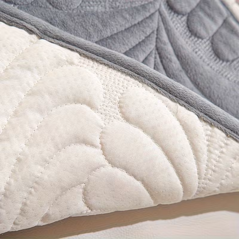 1pc plush thickened recliner chair cover armchair slipcover with adjustable straps armchair protective cover suitable for bedroom office living room home decor Product details 10