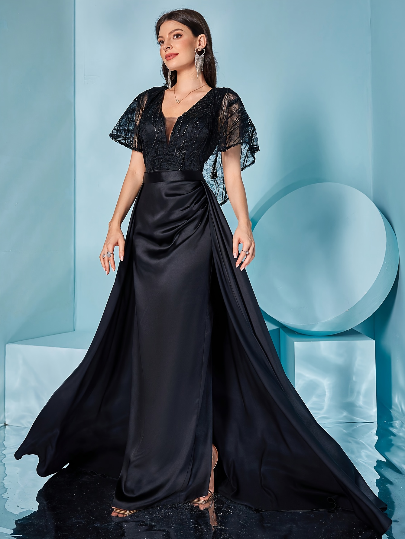 knee length dresses for ladies Elegant Long Black A-Line V-Neck Long Sleeves Wedding Dresses with Lace main image 0