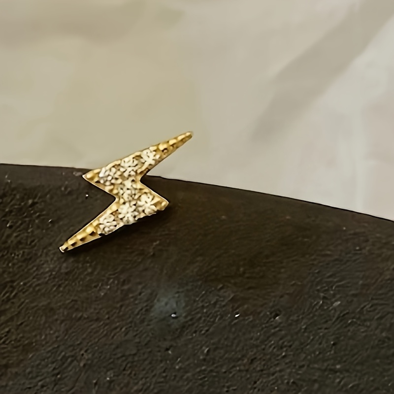 TEMU A Pair Of Stylish And Elegant Lightning-shaped Stud Earrings, Suitable For Daily Wear Or Parties, Lightning Earrings