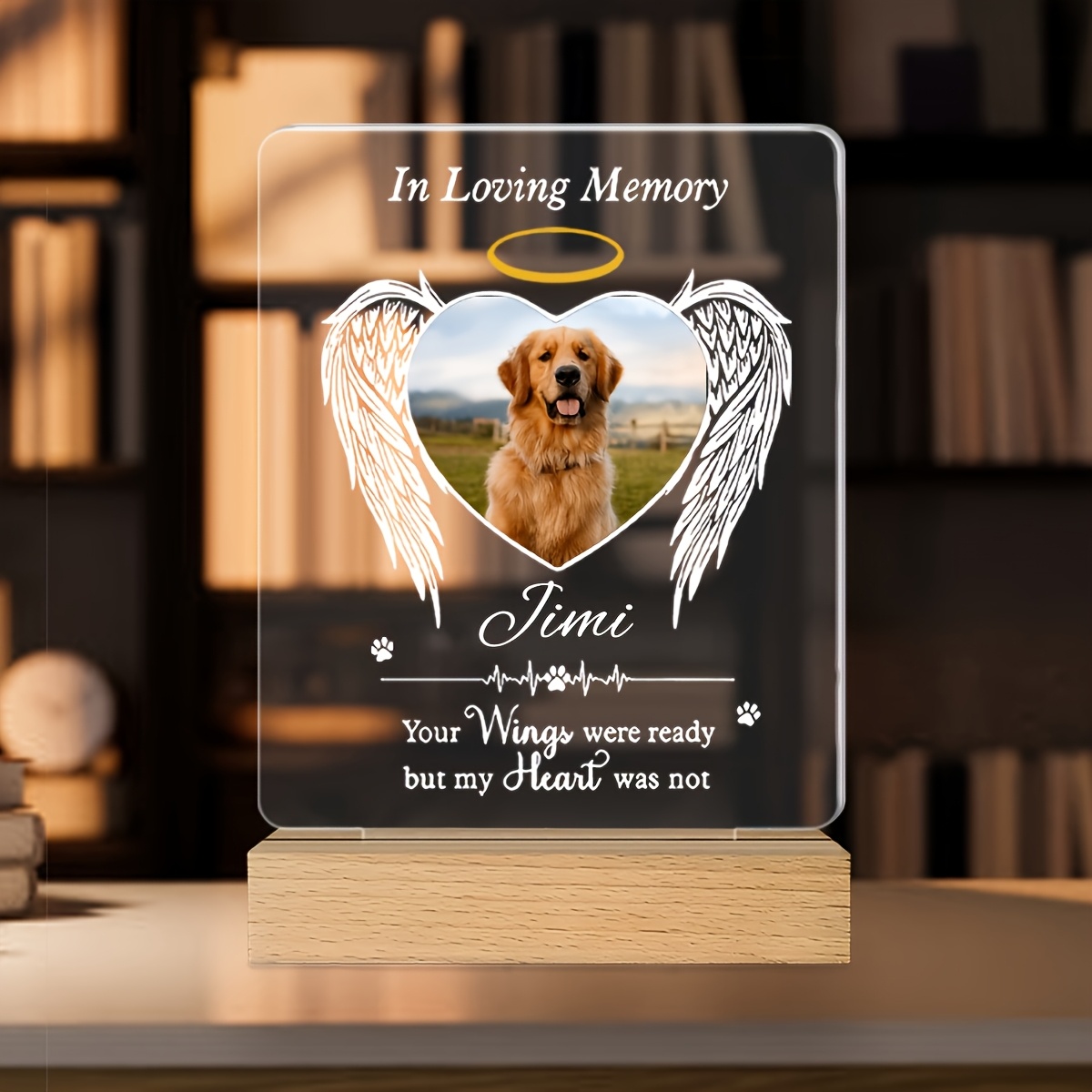 Personalized Acrylic Commemorative Pet Frame with Customized Photos And Text - Angel Wing Design, Desktop Display, Durable Souvenir, Suitable for Mourning Families, Modern, Suitable for Dogs And Cats, Pet Souvenir