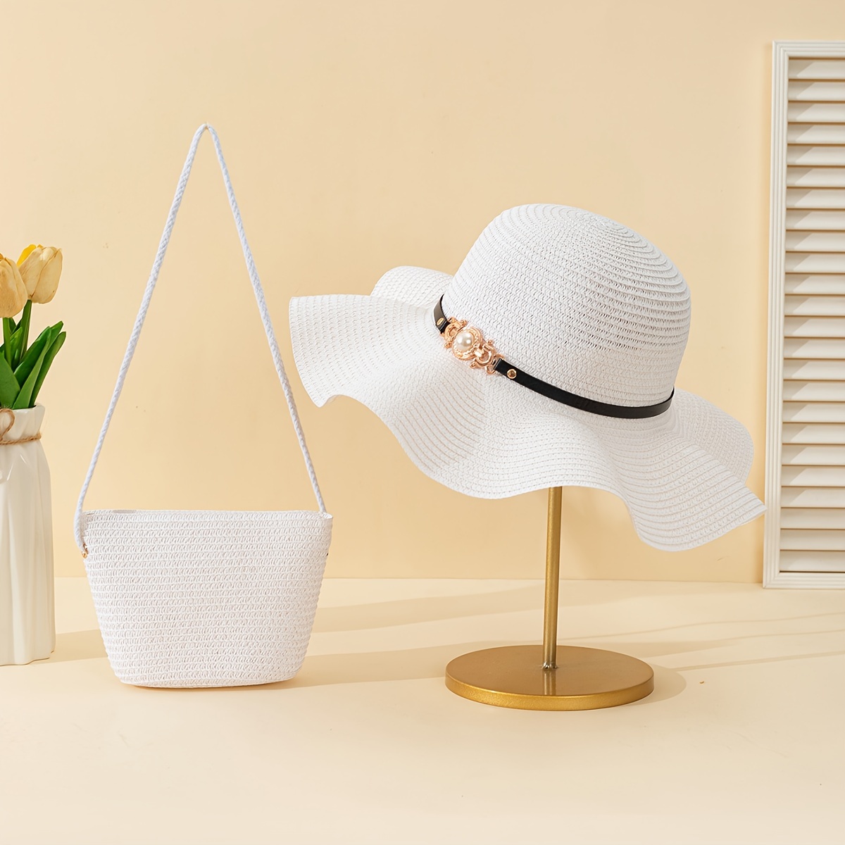 Image of 2pcs Set Of Women's Pearl-decorated Wavy White Straw Hat And White Crossbody Straw Bag. Sweet And Fashionable, Suitable For Outdoor Travel, Beach Vacation, Wear, Travel And (additions For Activities)