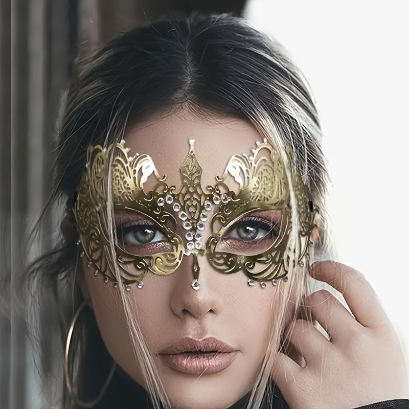 

Half Decoration , Accessories
