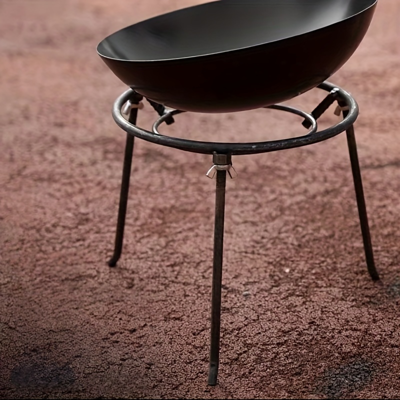tripod portabil de campare din oțel, cu suport îndepărtabil pentru foc în aer   pentru grătar, gătit și utilizare cu oală olandeză, design metalic rezistent cu picioare reglabile pentru un montaj ușor pe   suprafață Detaliile articolului 1