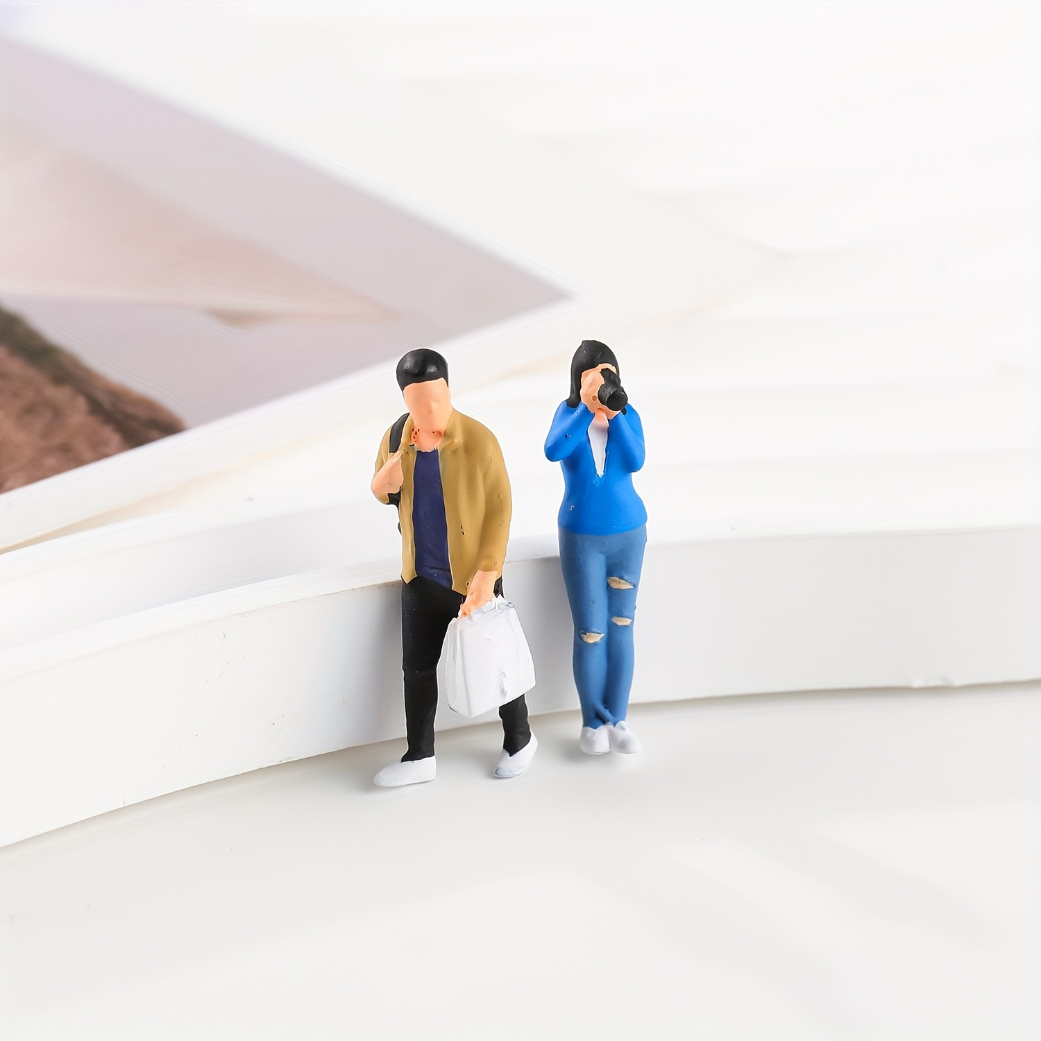 Image of 2 Mini Plastic Figurines - Realistic Miniature Models, Suitable For Buildings, Dollhouses, And Party Decorations - Ideal Halloween Gift, Christmas Valentine's Day Gift, Decor