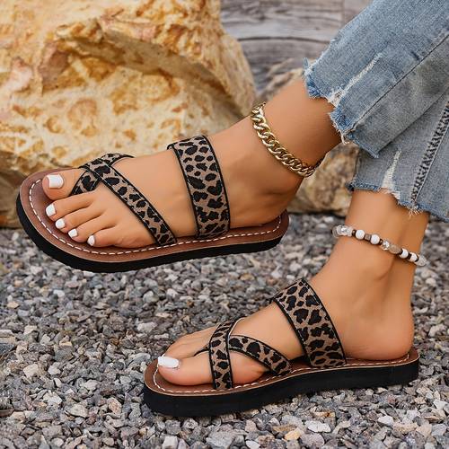 nuevas pantuflas de moda para mujer con estampado de leopardo y en , sandalias de punta para exteriores, moda de playa para vacaciones, zapatos de influencer para mujer, pantuflas elegantes para para combinar , zapatos de para uso