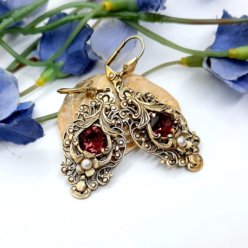 TEMU 1 Pair Of Vintage Bohemian Earrings - Geometric Carve Floral Dangle Earrings With Synthetic Synthetic Zirconia Suitable For Daily Wear, Parties,