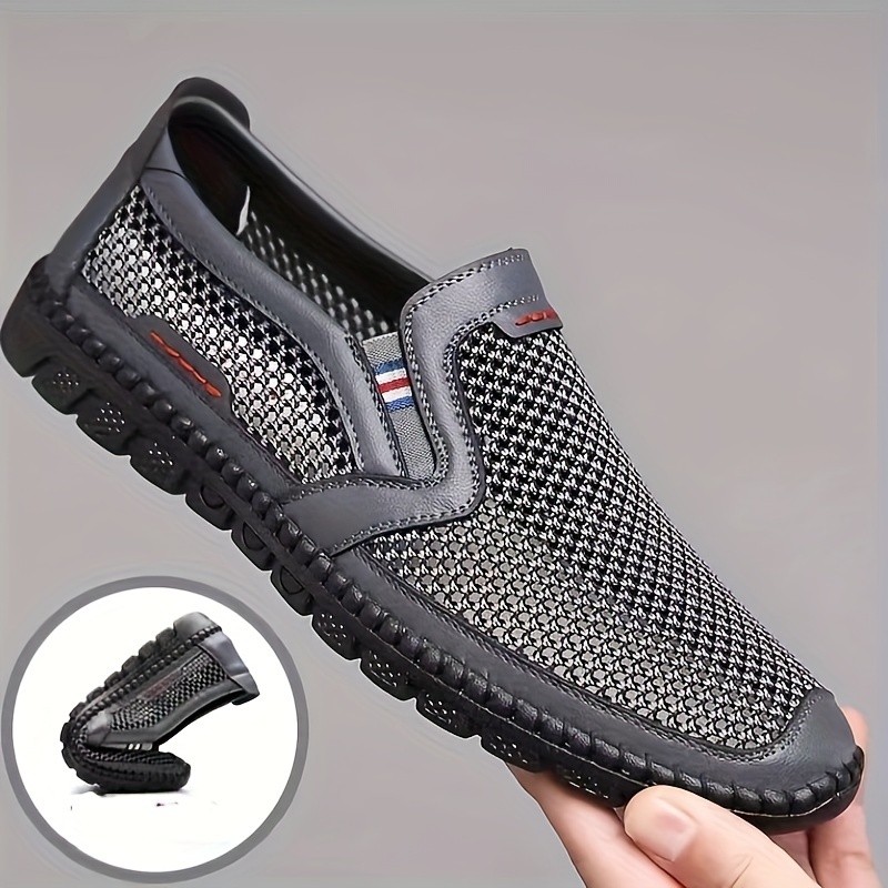 

Men's Slip On Casual Shoes Non Slip Breathable All Seasons Outdoor Walking Camping Fishing All Seasons Comfy Durable