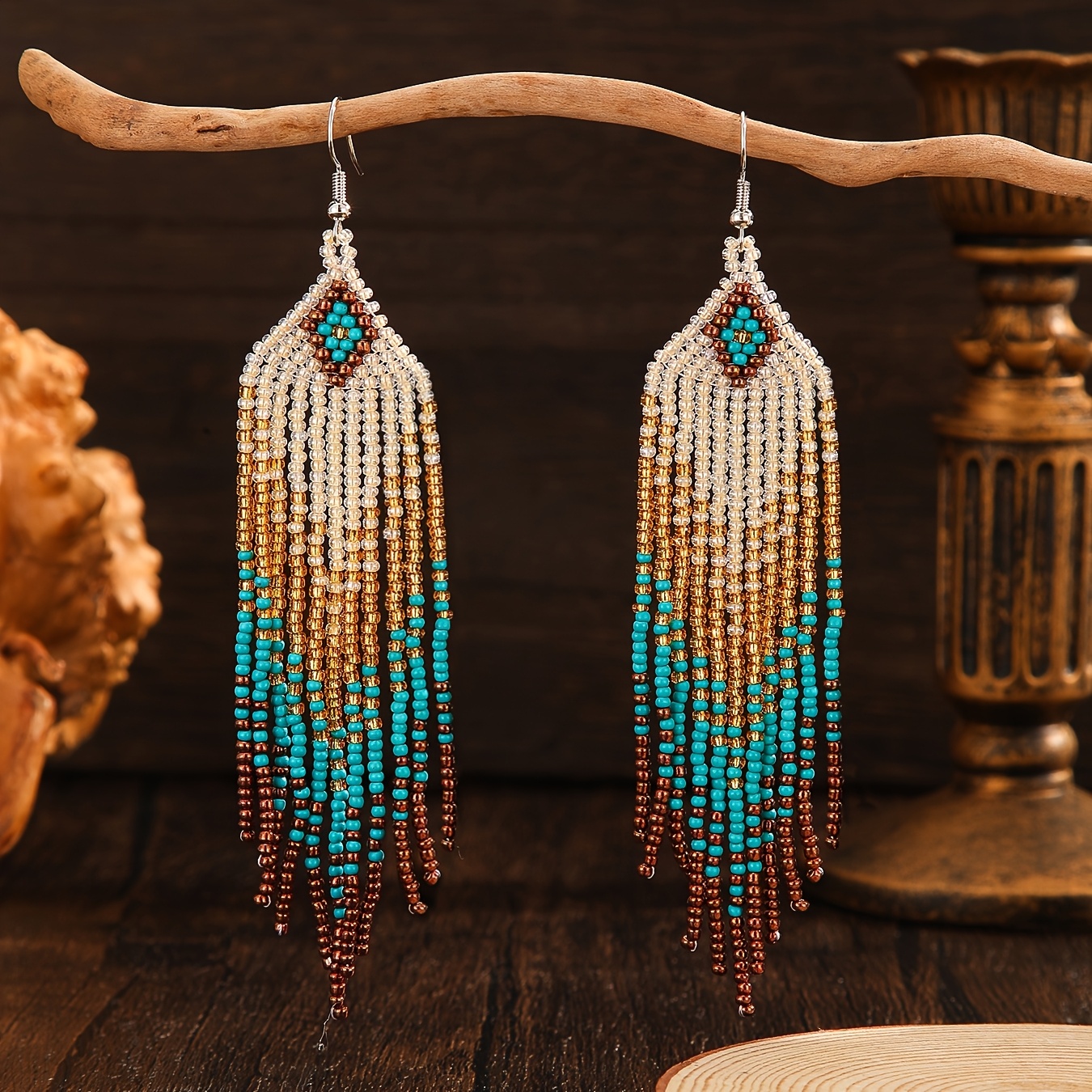 E-shop Ein Paar Damenmode Quastenohrringe Boho Style Farbverlauf Charme Geometrisches Muster Glas Reisperlen Handgewebte Perlen geeignet für Urlaub