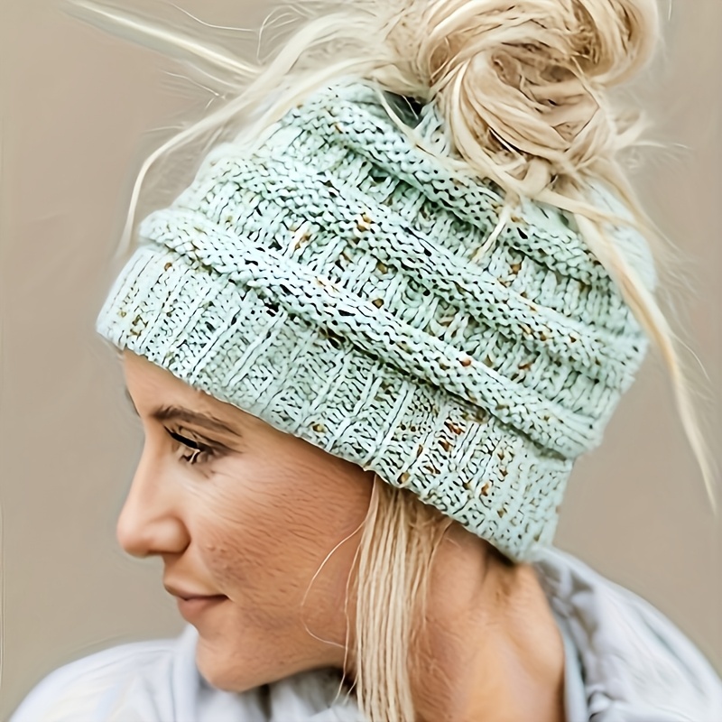 

Bonnet Épais Tacheté Tendance avec Trou pour Queue de Cheval, Chapeaux Tricotés de Couleur Unie, Bonnet Élastique, Bonnets Slouchy Chauds pour Femmes pour Automne & Hiver