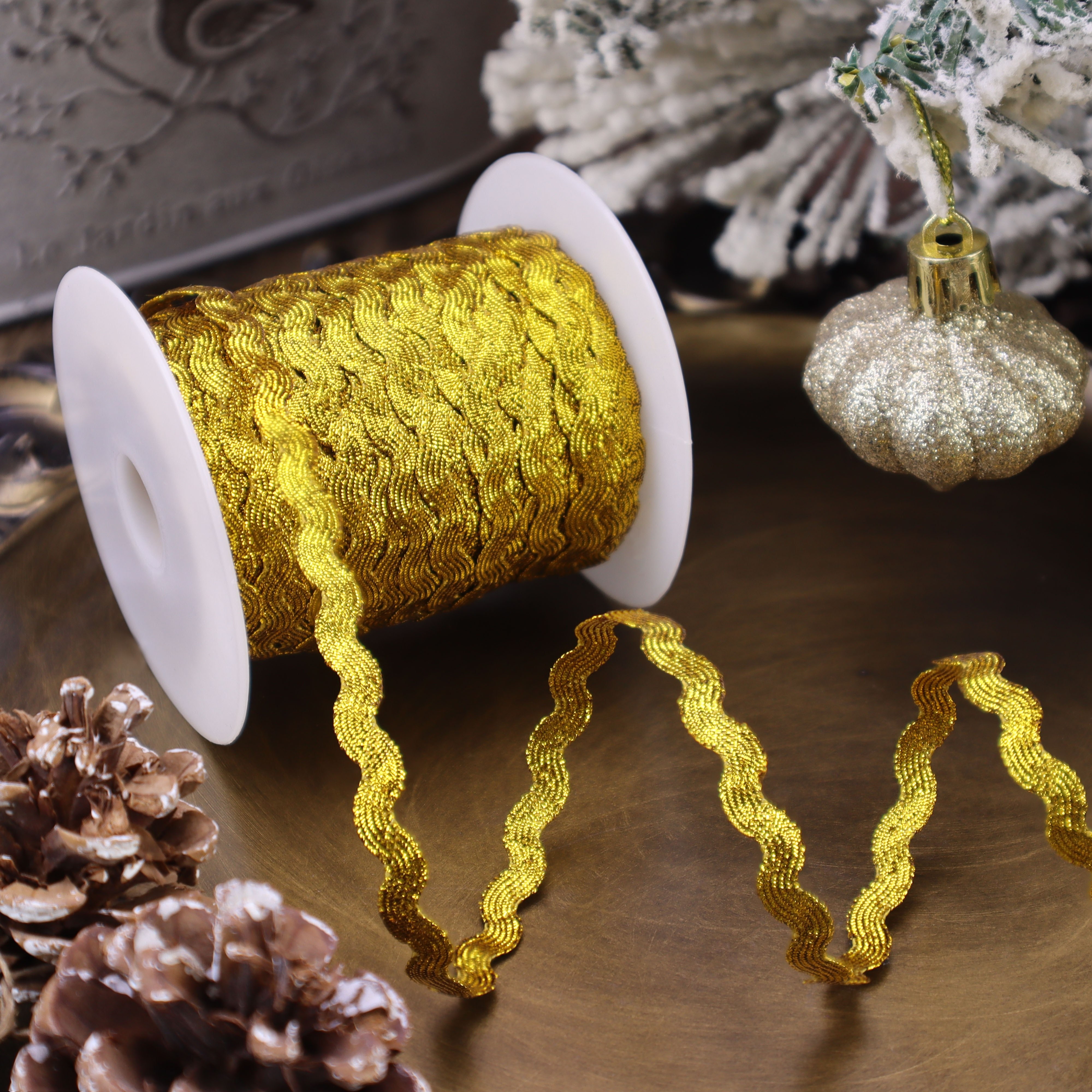 Image of 40 Yards Of Wavy Rick Rack Fringe Trim Lace Ribbon, Perfect For Sewing Garments, Gift Wrapping, And Home Party Decor