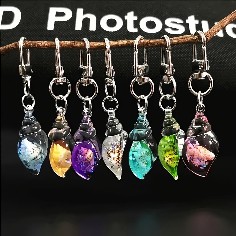 E-shop 7/14-teiliges Set – 7 Farben – Leuchtender transparenter Muschel-Harz-Anhänger, Anhänger im Ozean-Stil, Schlüsselanhänger-Handy-Anhänger
