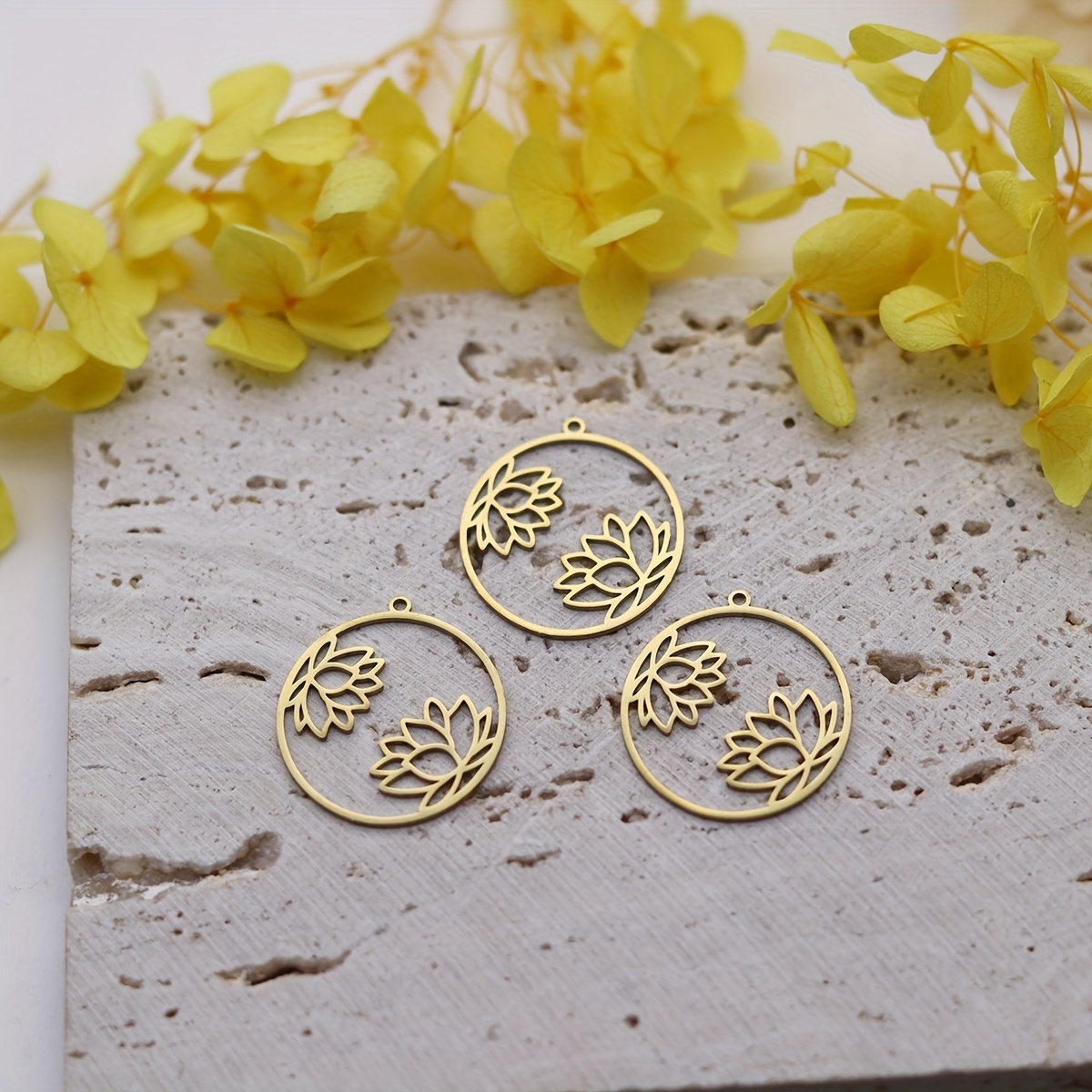 3pcs Round Lotus Charms for DIY Jewellery Making