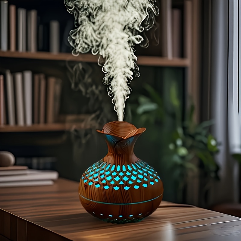 Diffuzor de Aromaterapie Elegant din Lemn cu Iluminare Ambientală LED în 7 Culori și 2 Moduri de Ceată - Design Compact Alimentat prin USB pentru Acasă, Birou, Mașină - Cadoul Perfect de Ziua Îndrăgostiților și Anul Nou, Umidificator Decorativ, Difuzor de Miros, Accesoriu Modern pentru Birou, Ceată de Înaltă Calitate