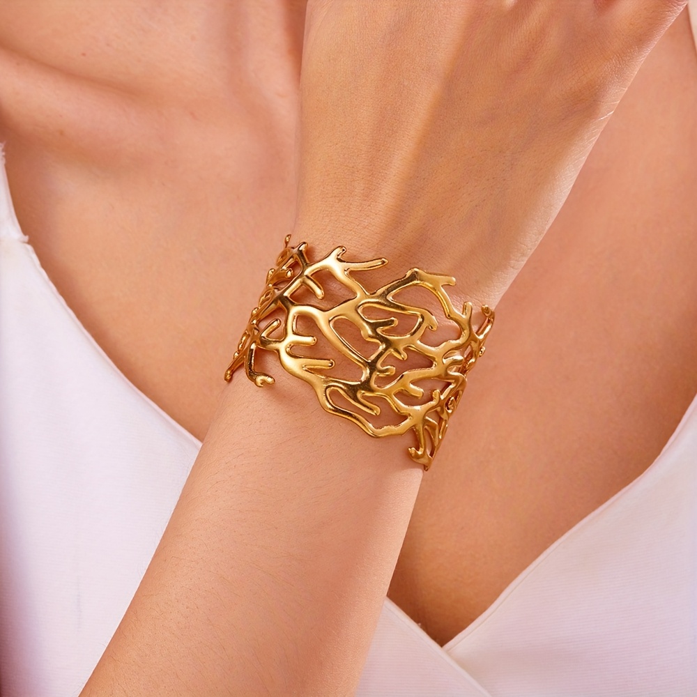 Middle Eastern Metallic Geometric Open Bangle Bracelet