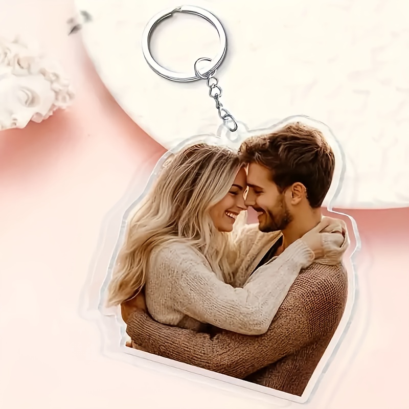 Couple Kissing Under Tree Valentine‘s Gift For Him For Her Personalized Wooden Plaque P136001