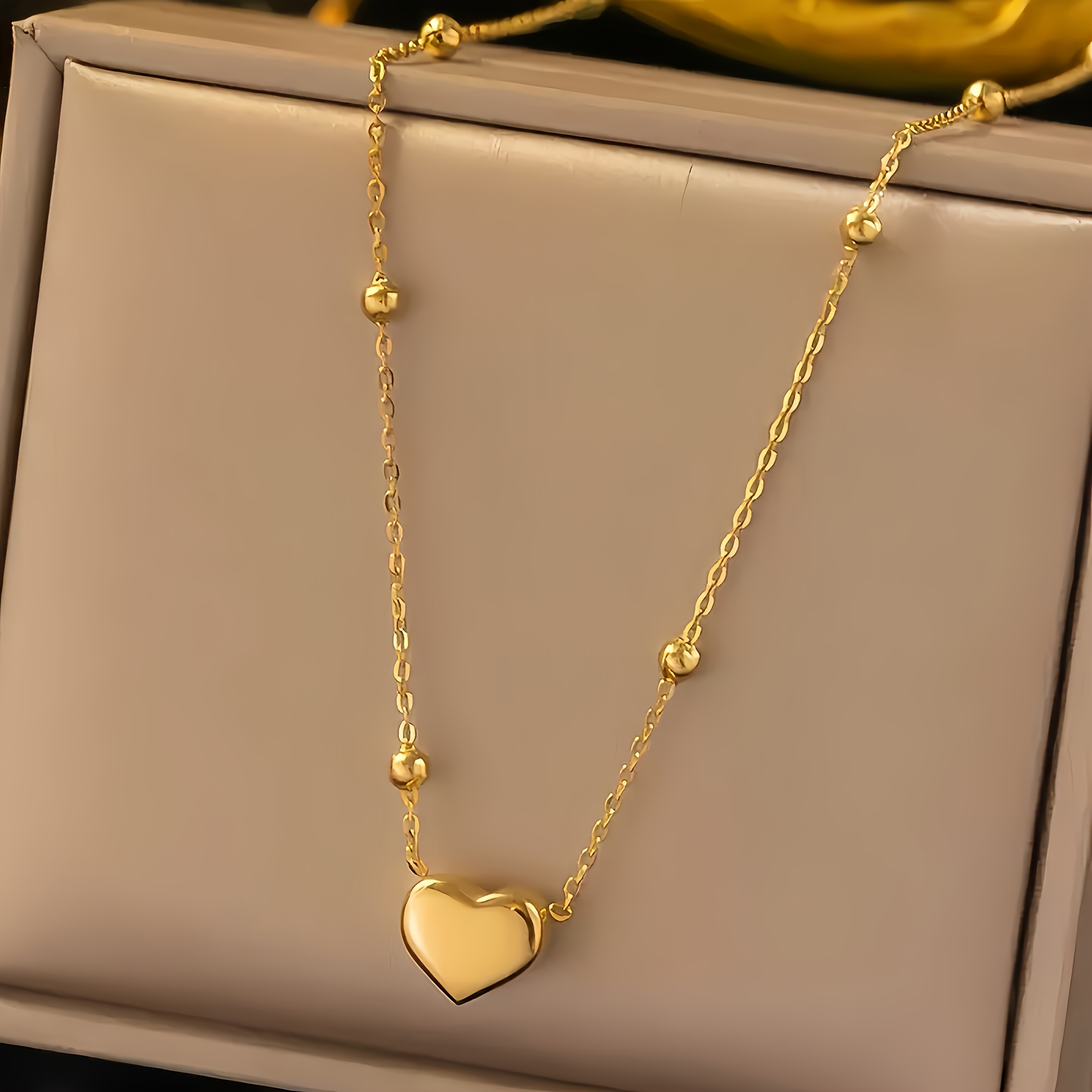 TEMU Collana con ciondolo a cuore ipoallergenico da donna, acciaio inossidabile oro 18 , elegante, minimalista , per l'uso e le feste, regalo top per