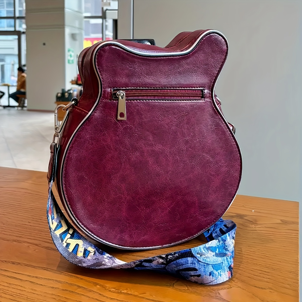 guitar shaped crossbody bag for women y2k vintage style pu leather bass design with chain and rivet details details 1