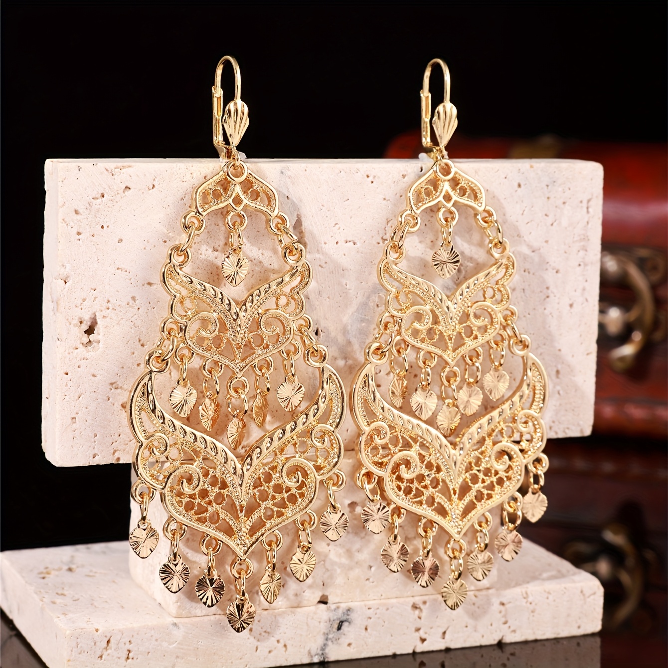 Image of 1 Pair Of Women's Fashion Drop Earrings Middle Eastern Style Heart-shaped Tassel Alloy Suitable For Bridal Banquet Party Wear Gift Jewelry