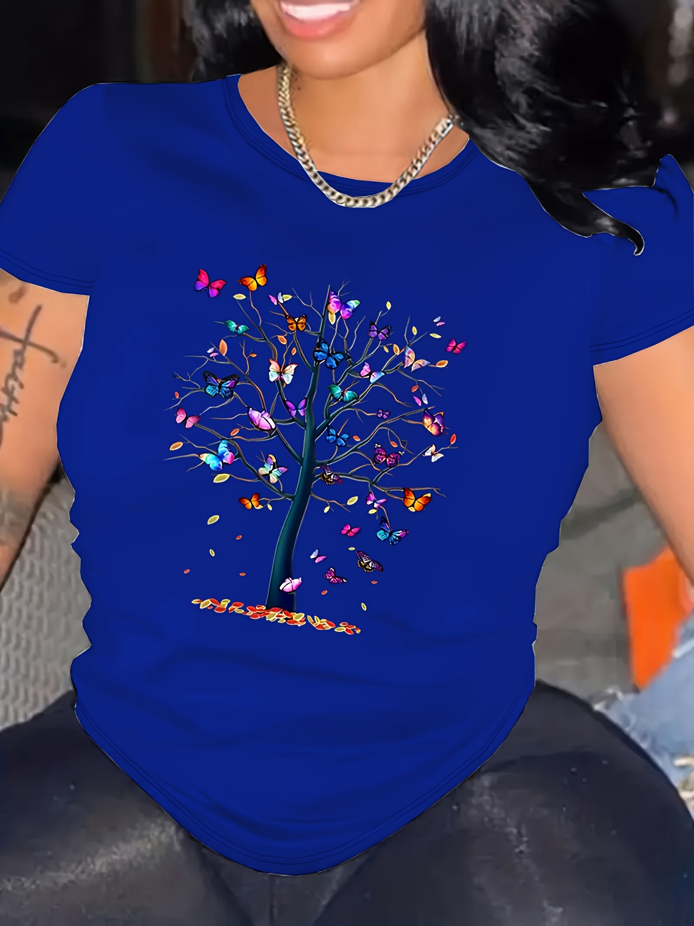 Butterfly Tree Print Crew Neck T-Shirt, Casual Short Sleeve T-Shirt For Spring & Summer, Women's Clothing