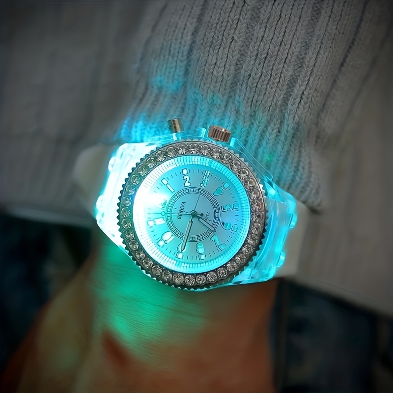 Montre femme 2025 lumineuse nuit