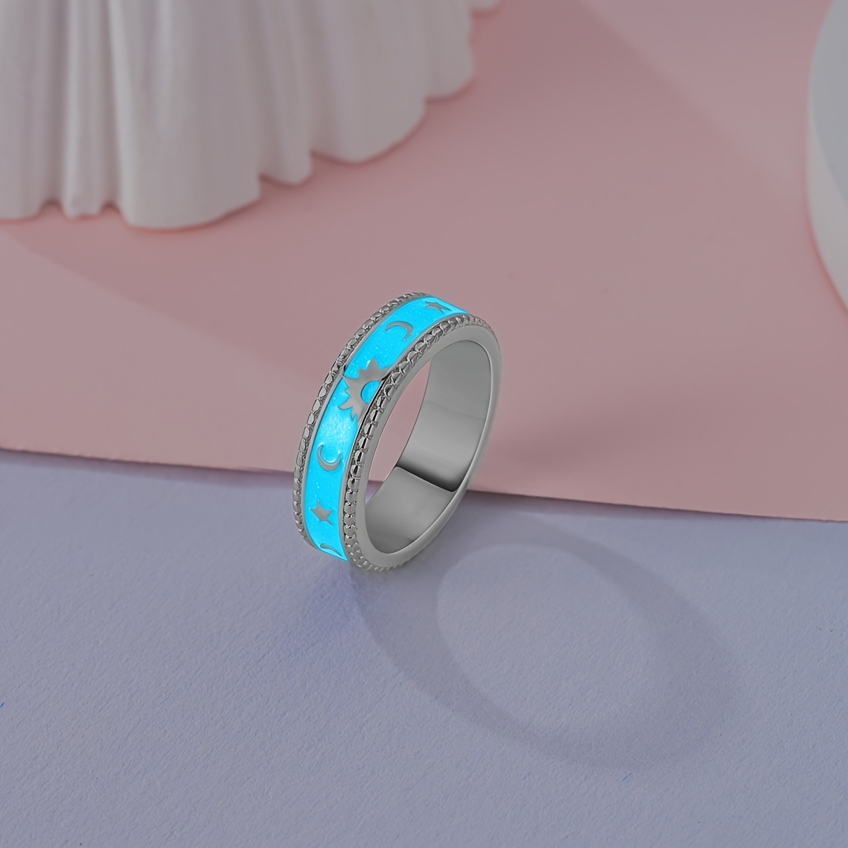 Women's Elegant Luminous Stars and Moon Ring