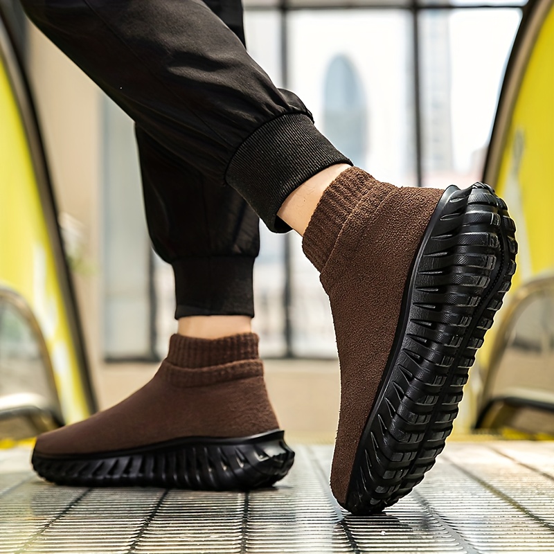 New Winter Collection of Thick-Soled Oversized Unisex Shoes, Warm Mid-Top Couple Shoes, Easy Slip-On Soft Casual Walking Shoes