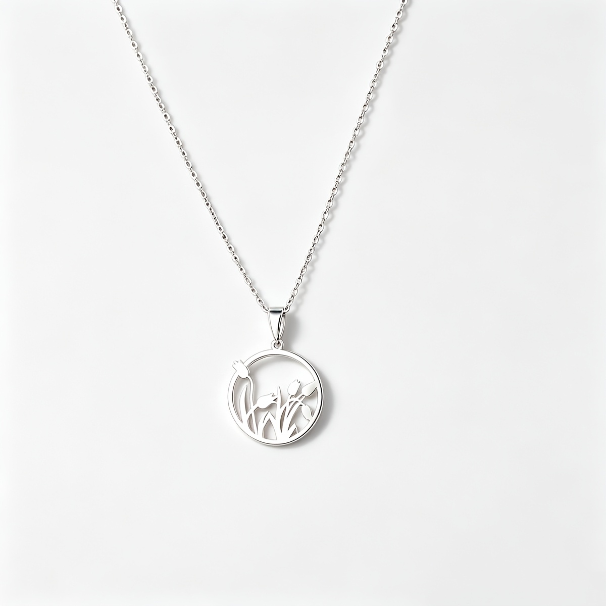 TEMU 1pc 304 Stainless Steel Hypoallergenic Material Round Frame Hollow Tulip Pendant Necklace, Floral Element Necklace, Suitable For Men And Women'
