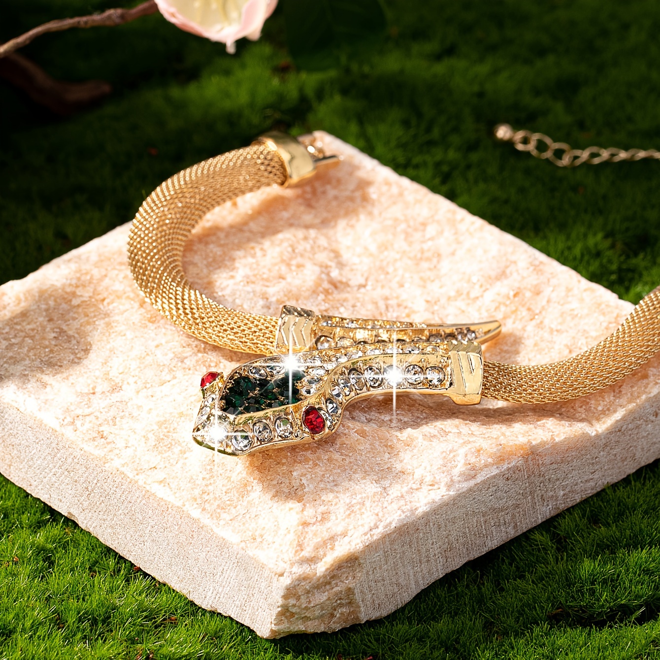 Rhinestone Encrusted Snake Bracelet, Versatile Zinc Alloy